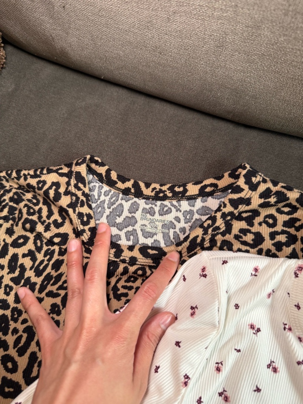 Longsleeve Scrub Undershirt Bundle - Picture 7 of 7